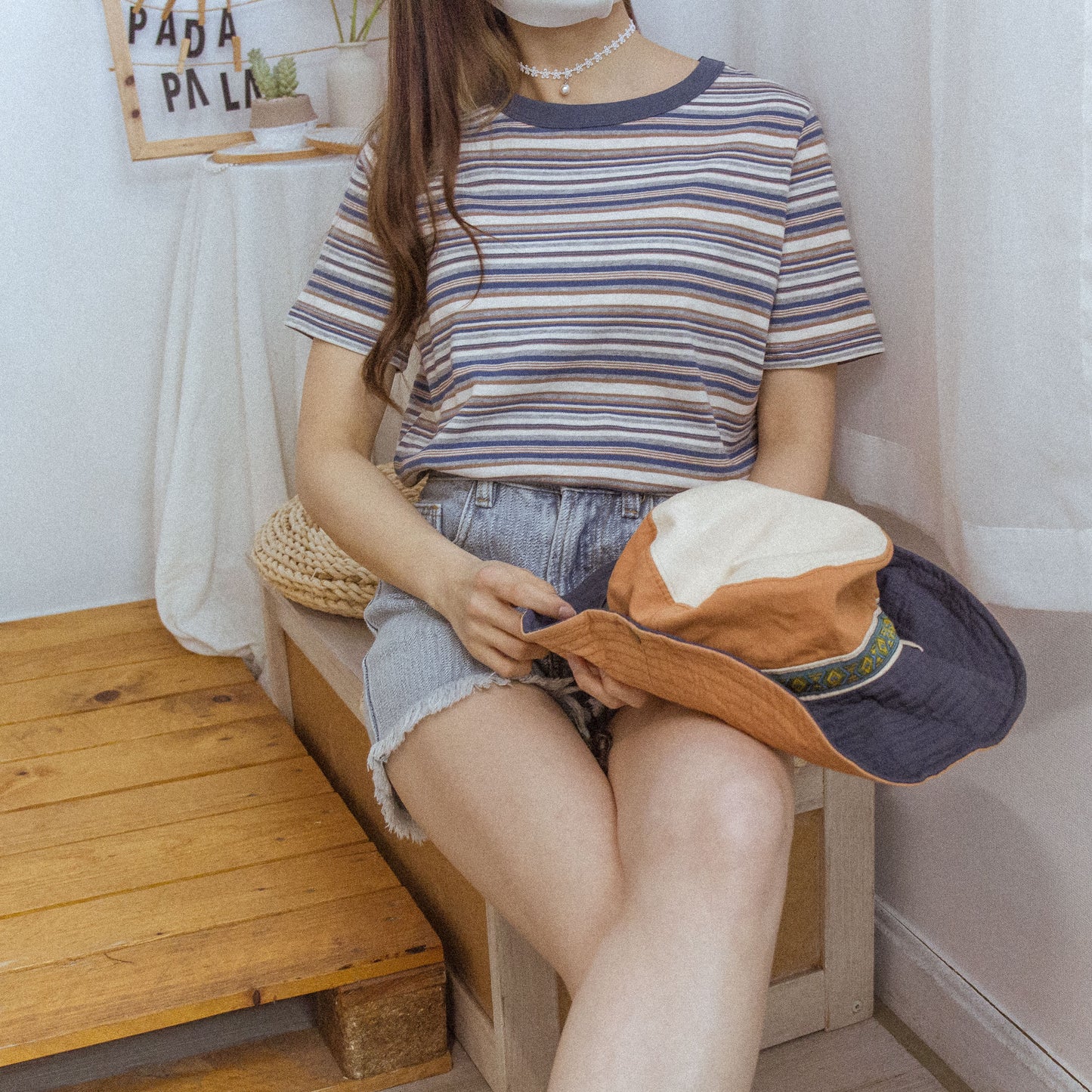 圓領撞色橫間TEE
