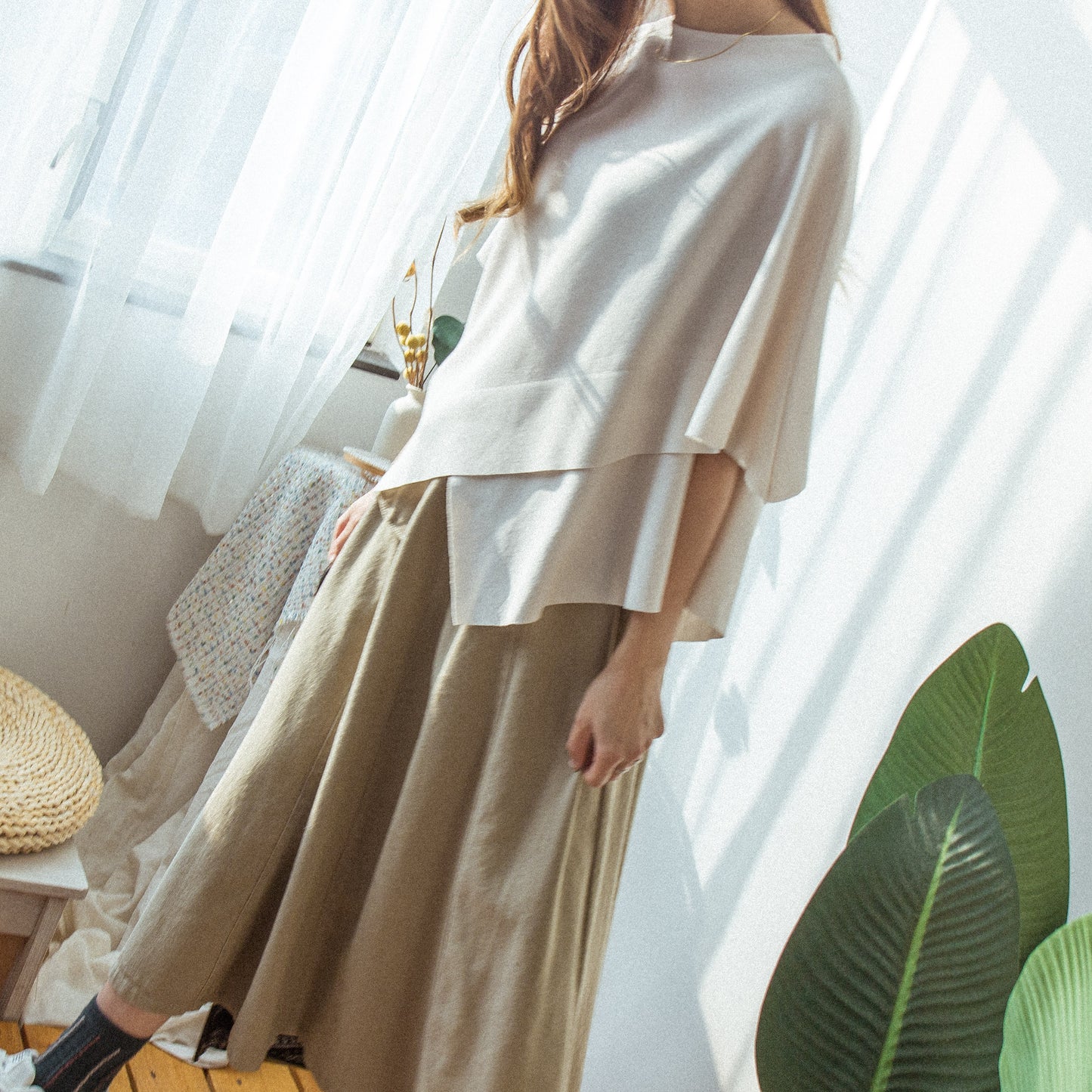 Solid color loose irregular top (two colors) [KR]