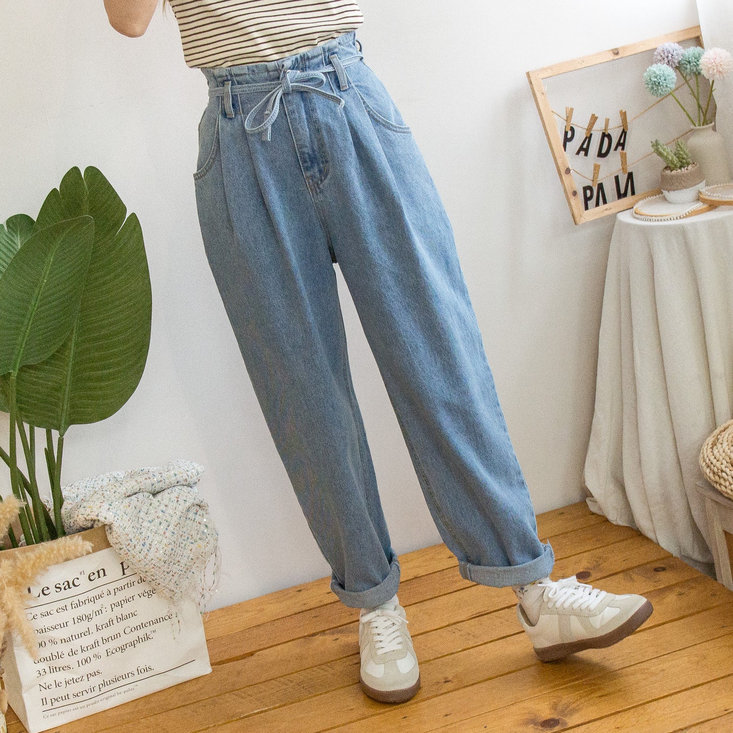 Drawstring denim harem trousers [KR]