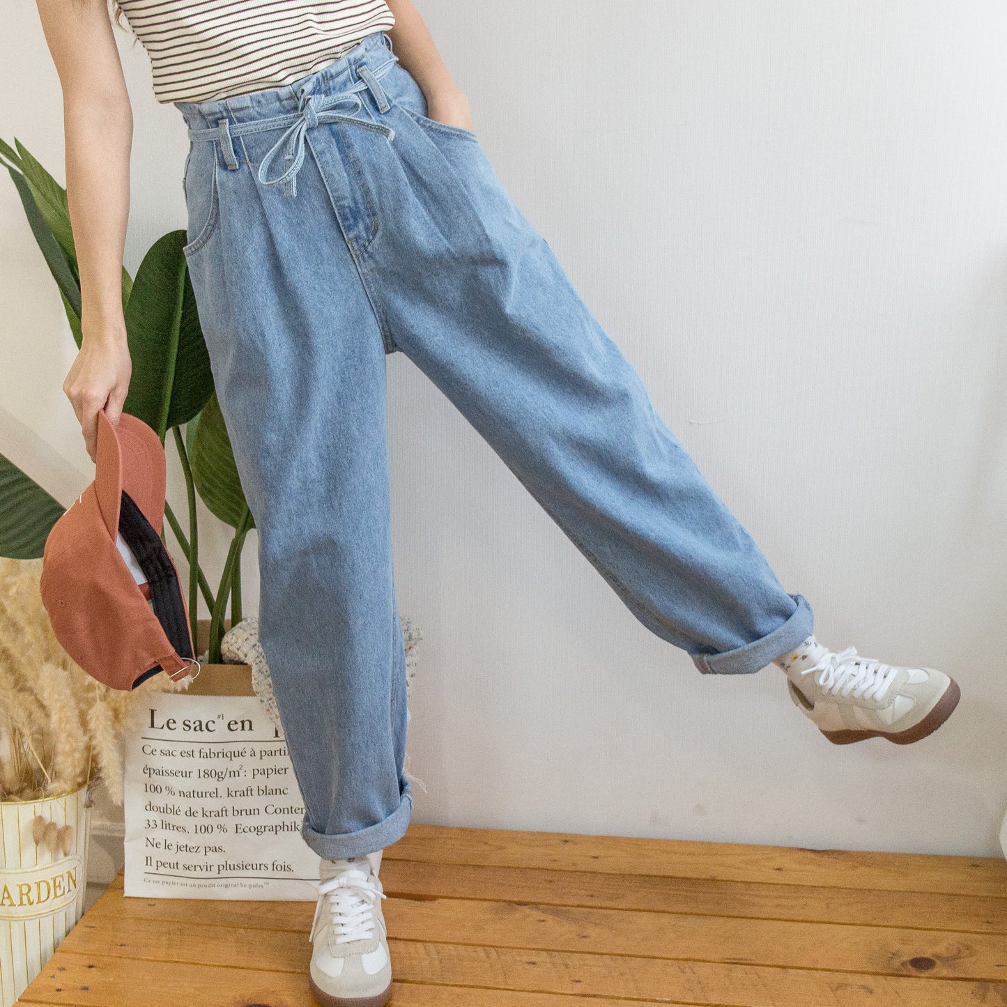 Drawstring denim harem trousers [KR]