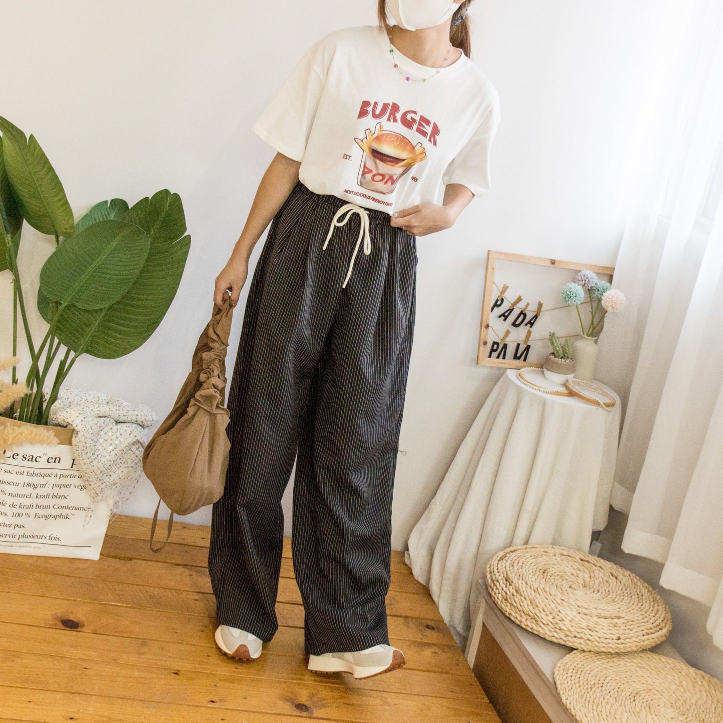 Elastic waist contrast striped trousers