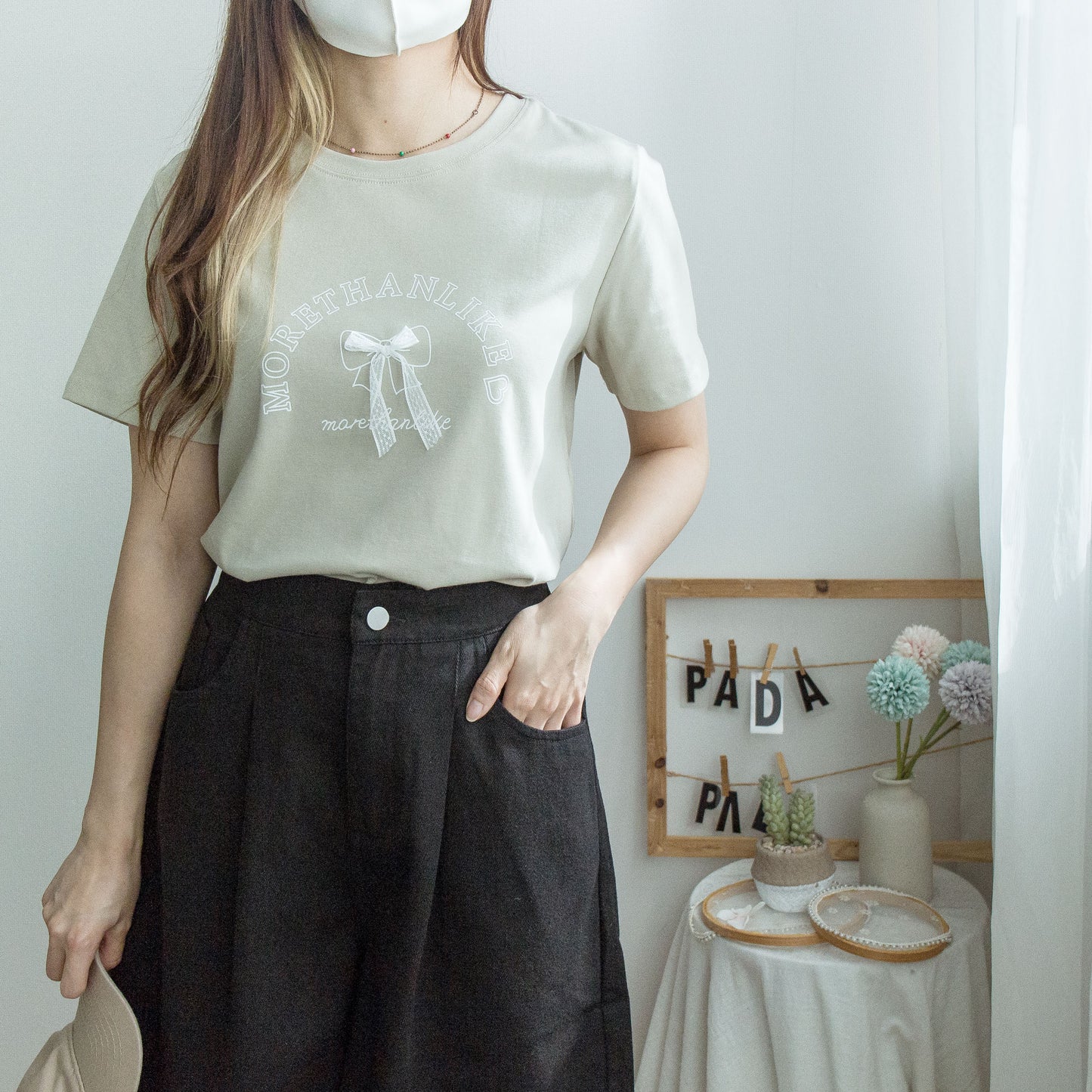 蕾絲蝴蝶印圖TEE (三色)