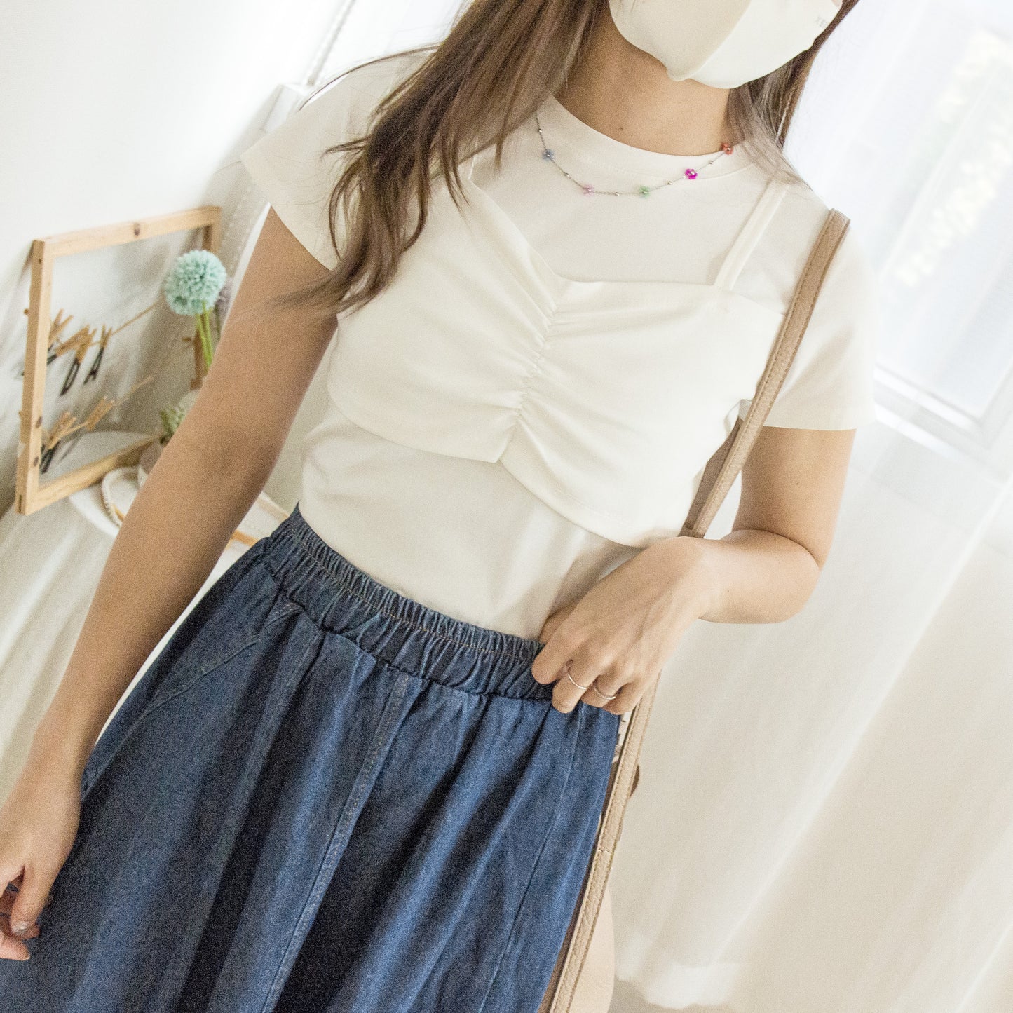 Solid color fake two-piece pleated top (two colors)