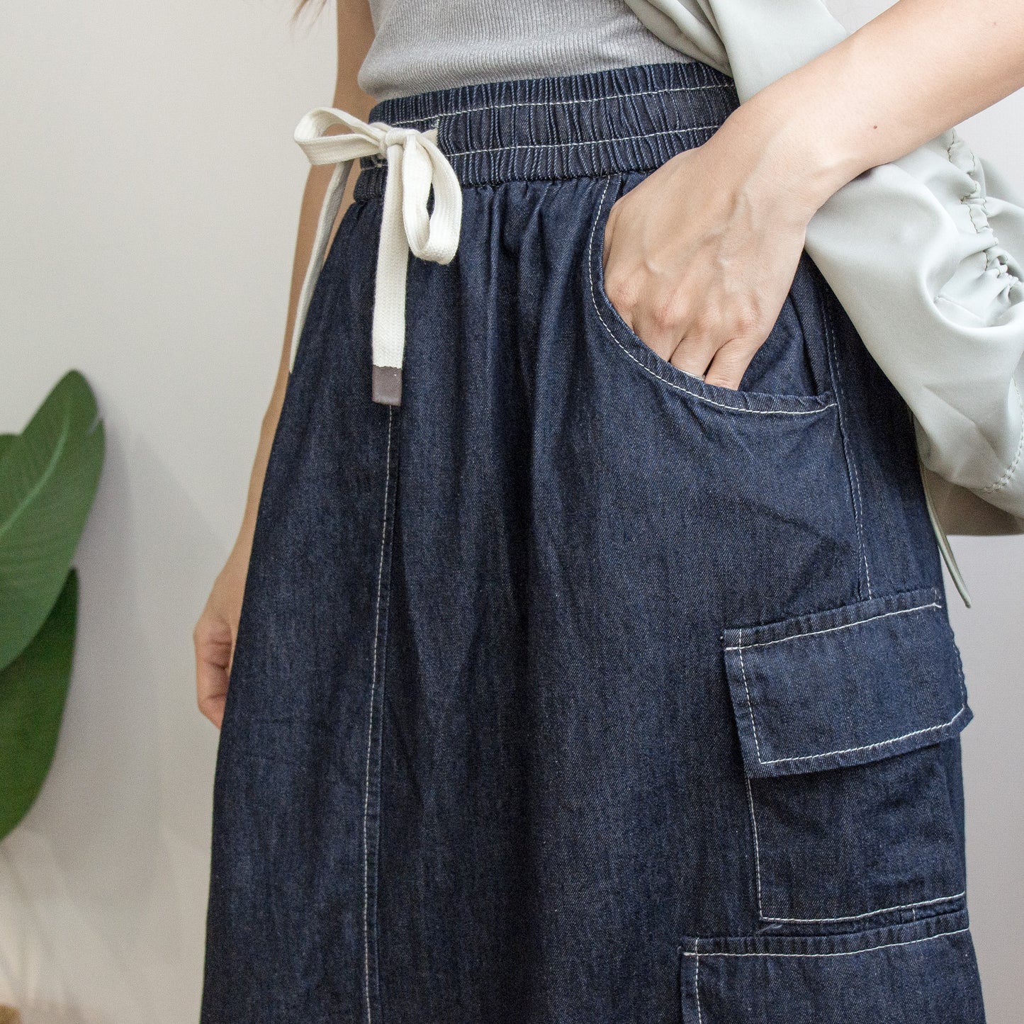 Elastic waist workwear denim skirt (two colors)