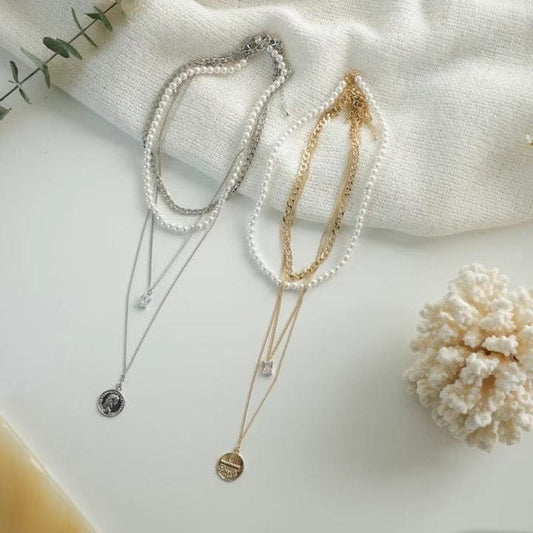 [Direct delivery from Korea] Four pieces of pearl portrait pendant SET (two colors)